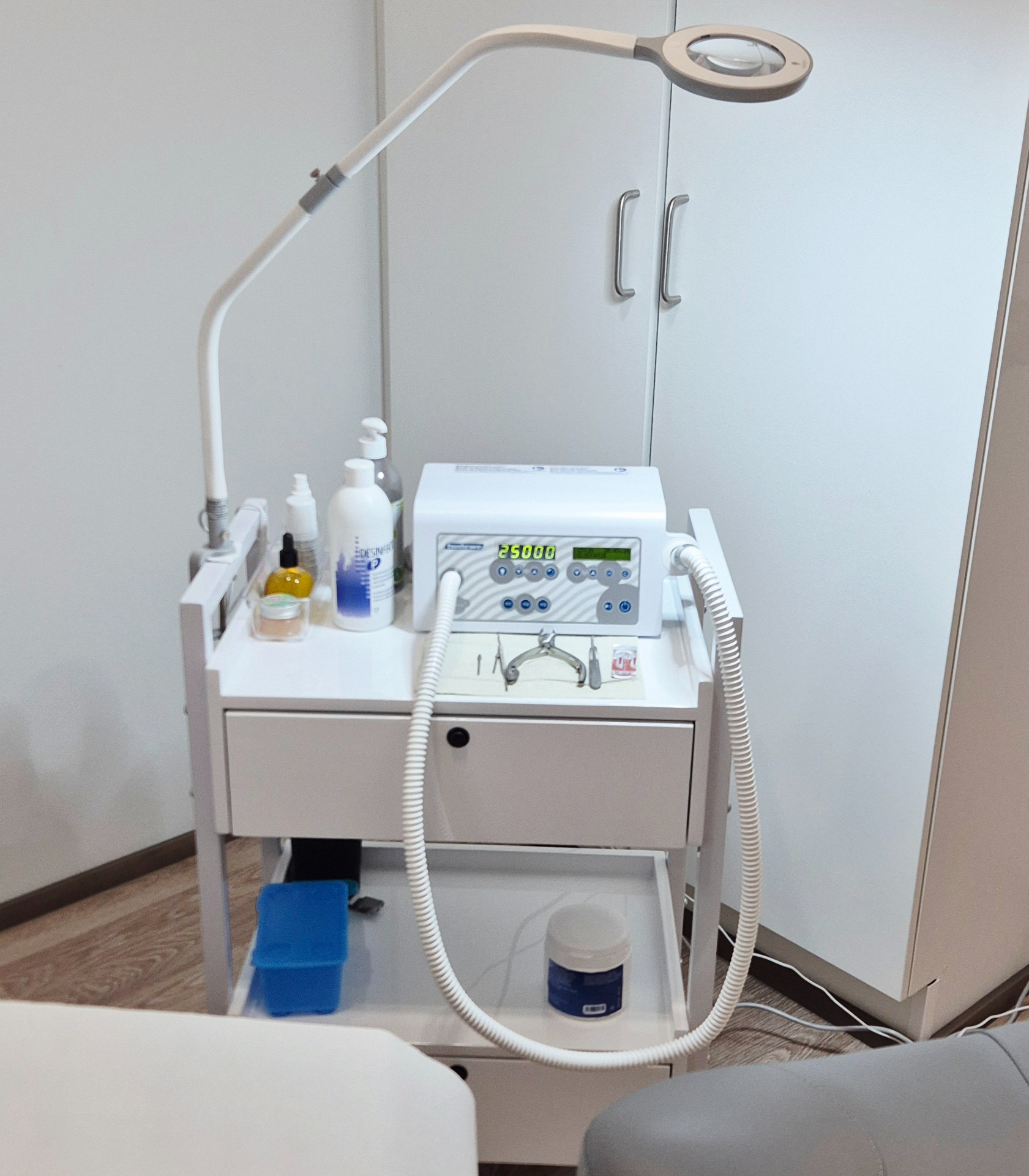 Työn laatu, korkea hygieniataso ja asiakkaan hyvä olo etusijalla.